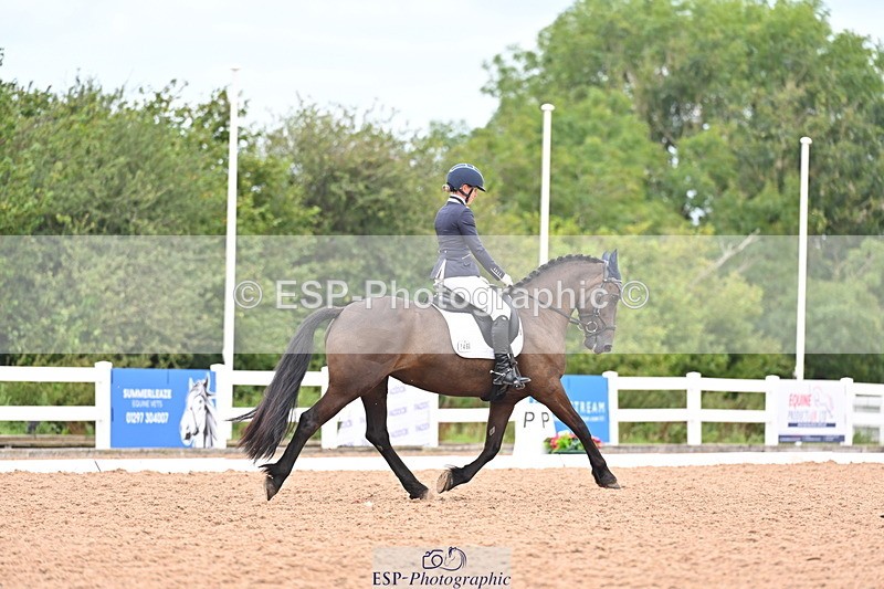 240817A-131120-09261 - 246-Katie.Carss-Desach.Cinderella