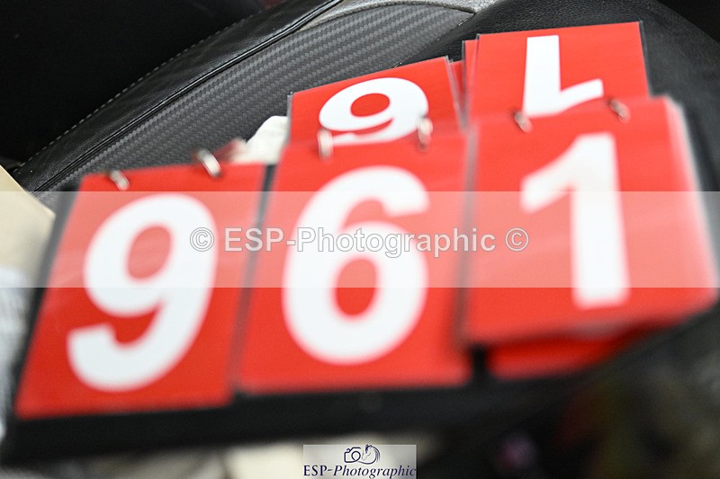 240825X-180220-38309 - 80cm XC 17.30 to End