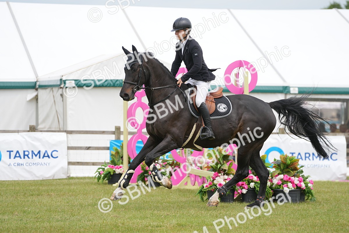 SBM_06532 - Class 202 - National 1.40m Open