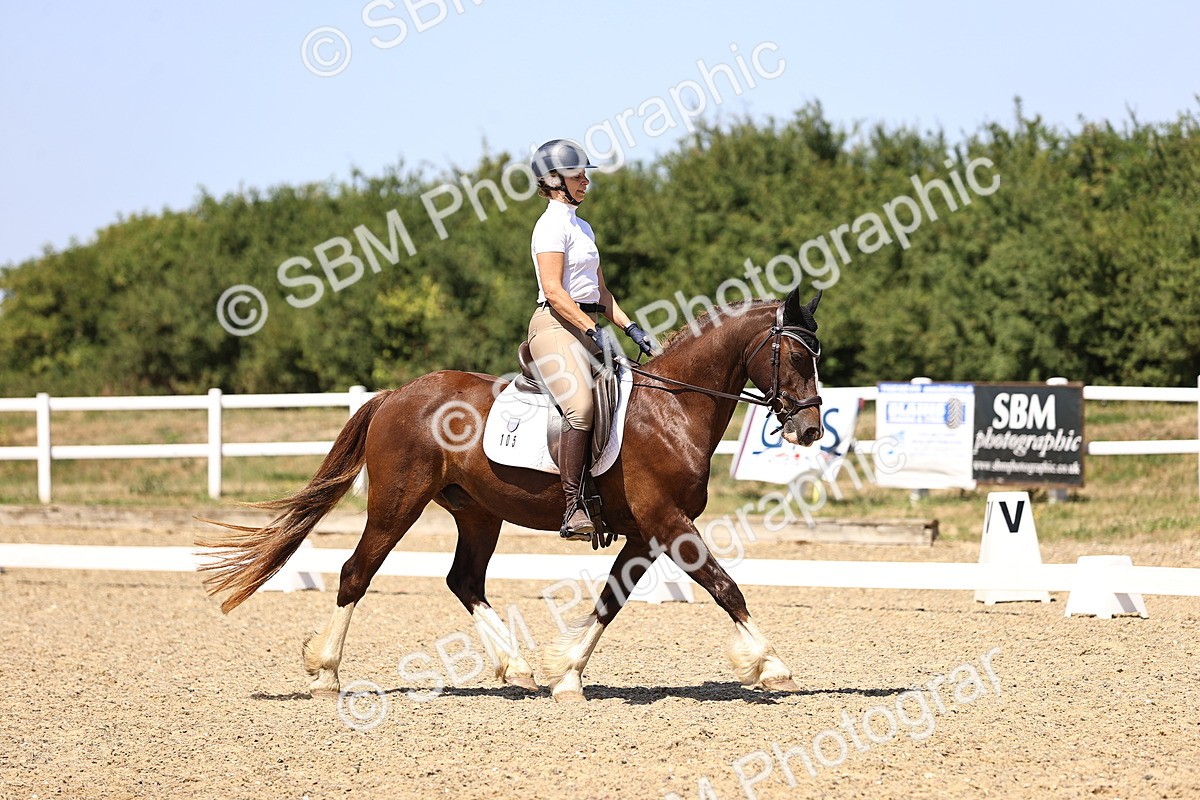 SBM_012045 - Novice 5 - 13.05-14.36