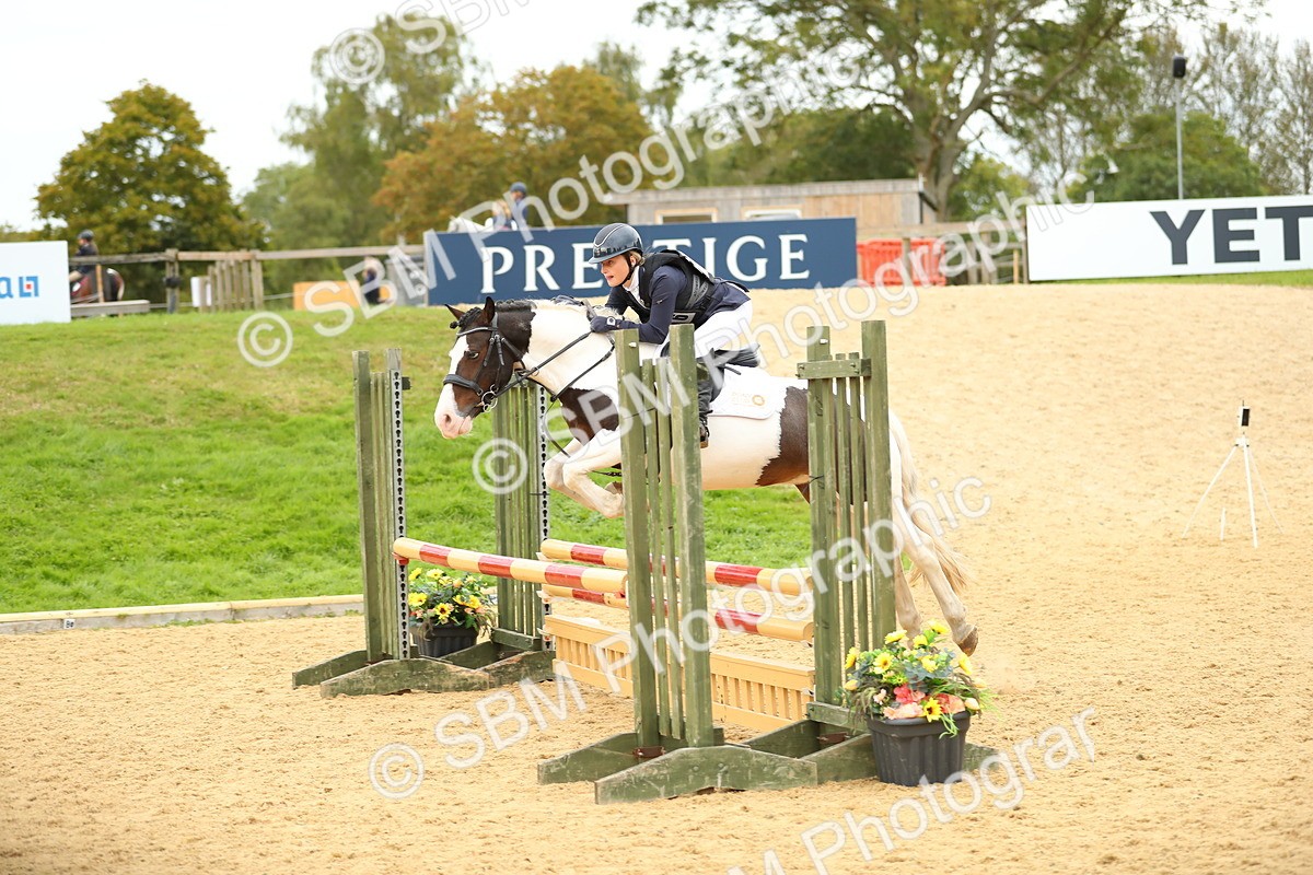 SBM_75976 - J19 - Junior 90cm Supreme Championship