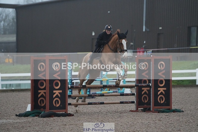 251207-092836-01432 - Cls 16 Blue Chip Winter Qualifier and 90cm