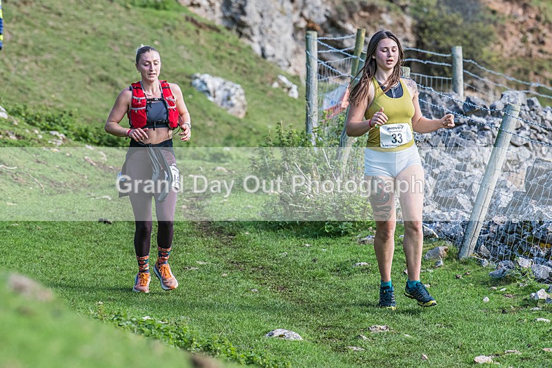 Ilam-850 - Ilam Three Peaks Fell Race (Limestone Series) Sunday 28th September 2025