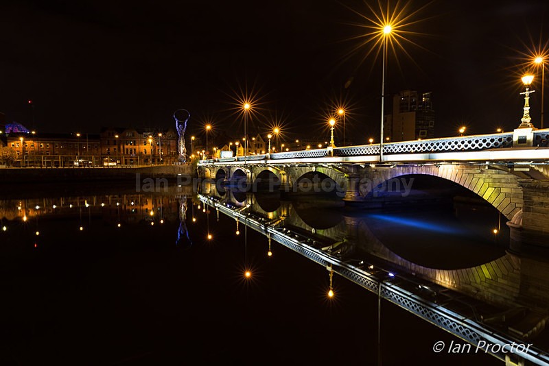 Queens Bridge - Belfast - Belfast