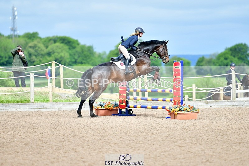 240523A-093343-00036 - Cls 9 British Novice and 90cm Open