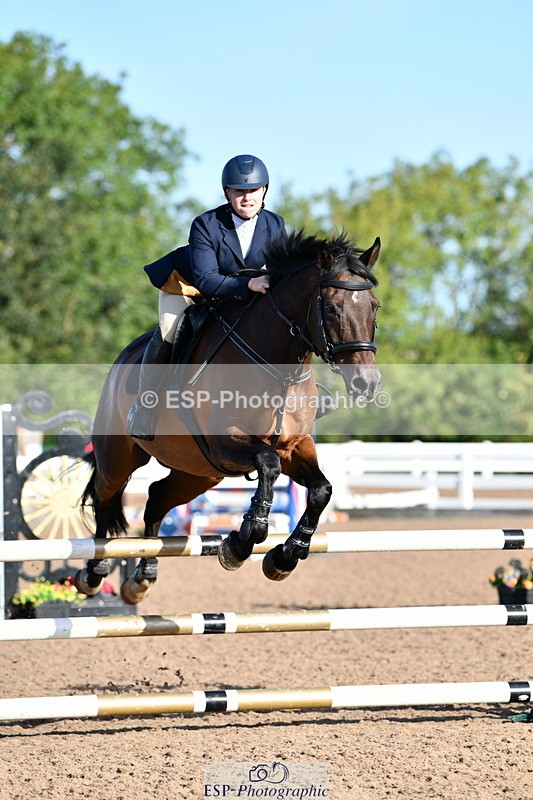 240913A-091154-02867 - Cls 20 Snr British Novice and 90cm Open