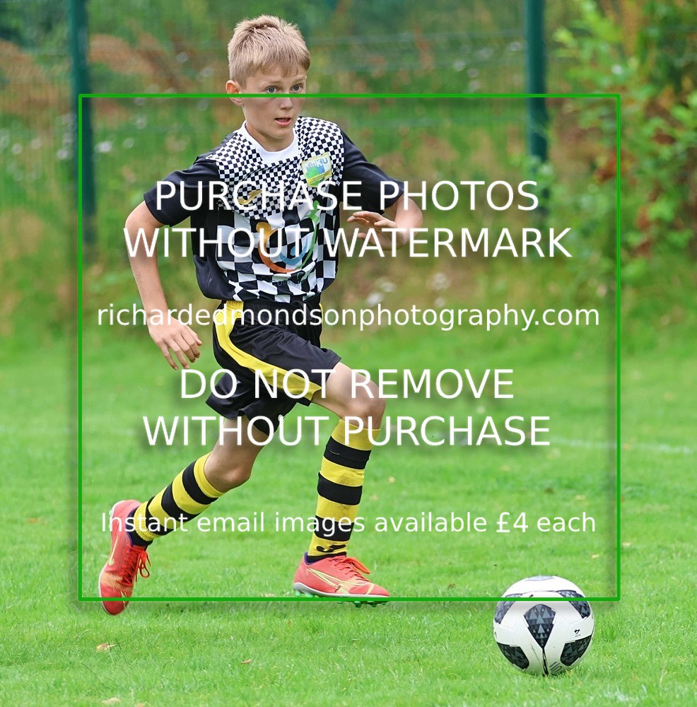 533A7707 - Kendal United