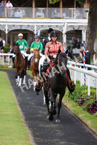 yr22052022r8e-71 - ROR - Parade Ring York