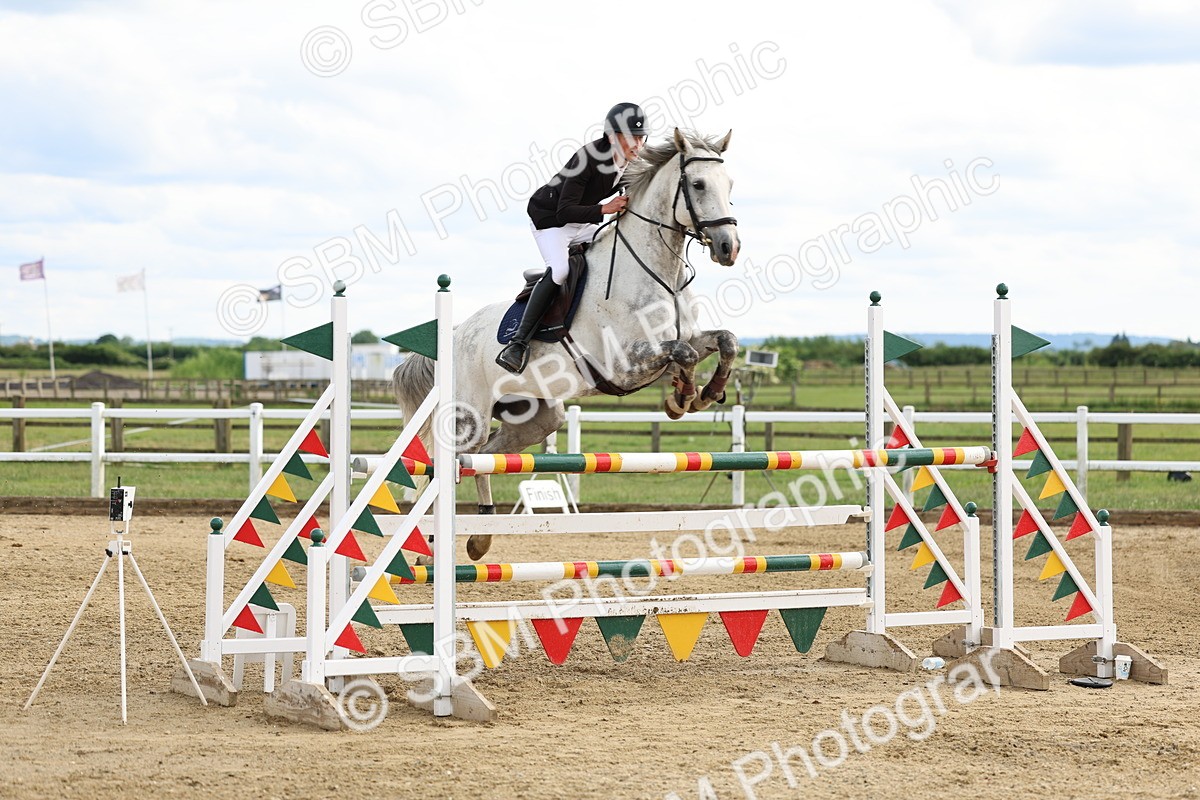 SBM_006406 - Class 20 - Senior Foxhunter - 1.20m