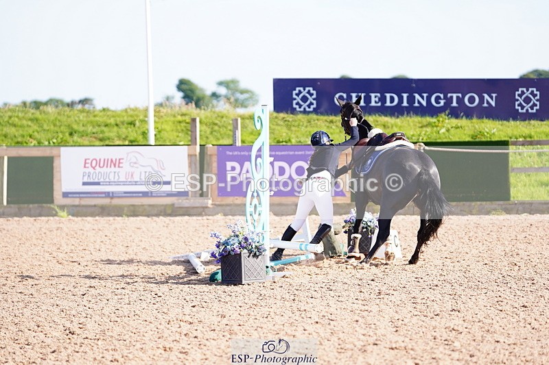 240629A-175936-08574 - Cls 11 Pony Showjumper of the Year