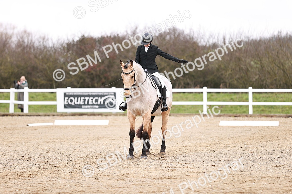 SBM_002329 - Intro 3