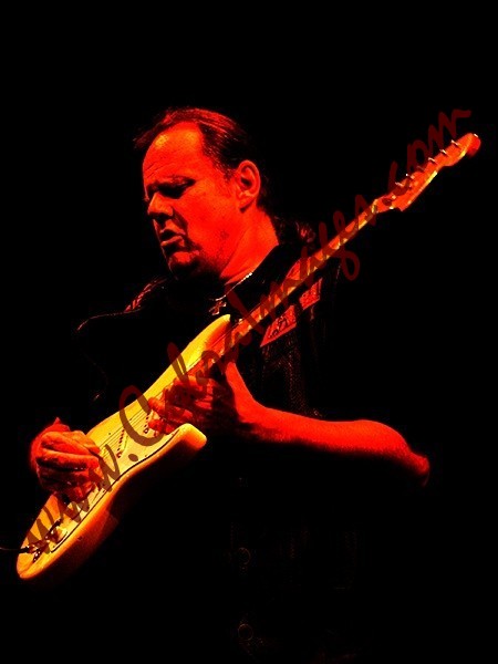 099_IMG_8096A - Walter Trout