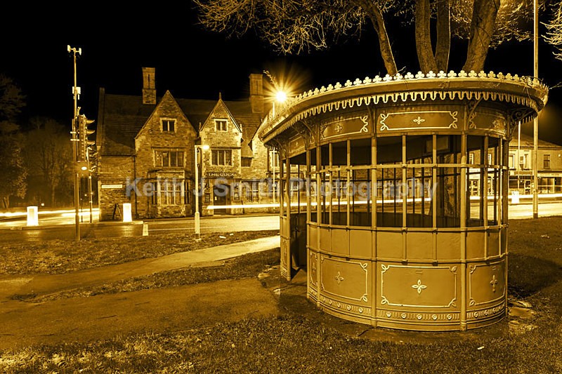 1SKJ3227bw - While your were sleeping