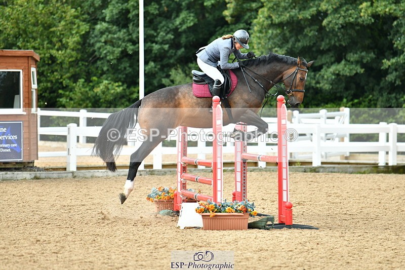 230813A-105344-11572 - Cls 40 A&B Senior Discovery & 1m Open