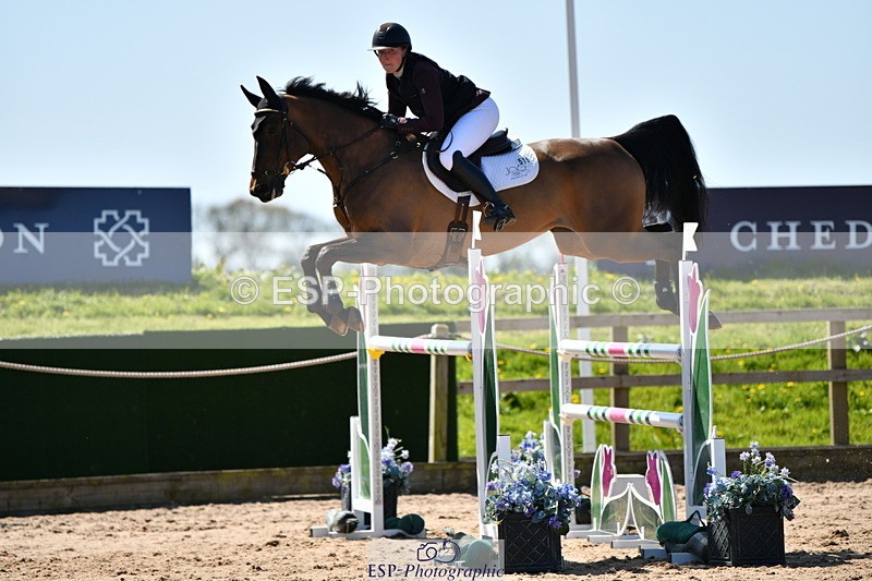 240420A-122611-10964 - Cls 3, 2 Star Small Tour 1.30m