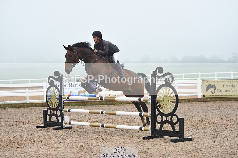 230917A-135946-07266 - Cls 36 1.05m Amateur Qualifier