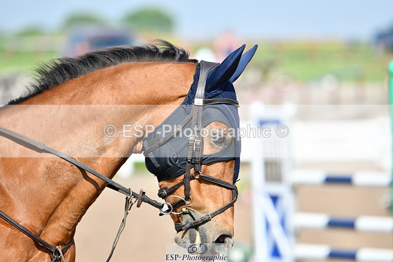 240512A-162804-19797 - Cls 44 1.05m National Am Quali