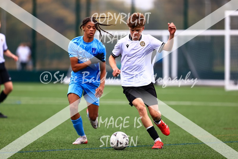 1DX30955 - 2025-10-12 FC Abbey Meads U15 Blue V Hungerford Town Juniors U15 Black