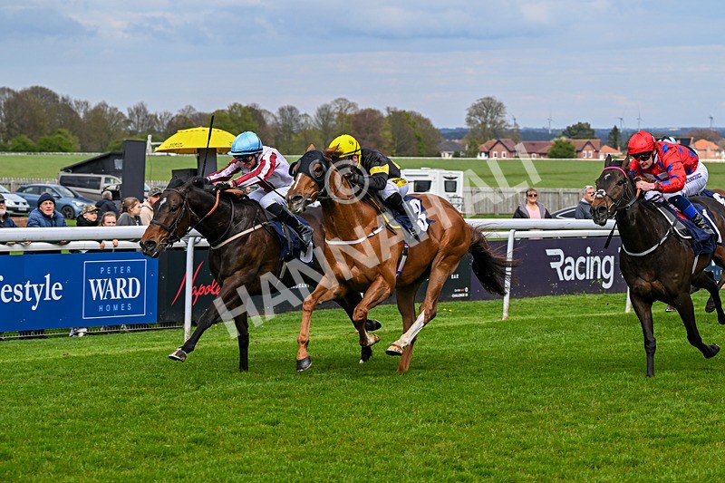 150426-Race 4-Air Force One-6543 - Race 4