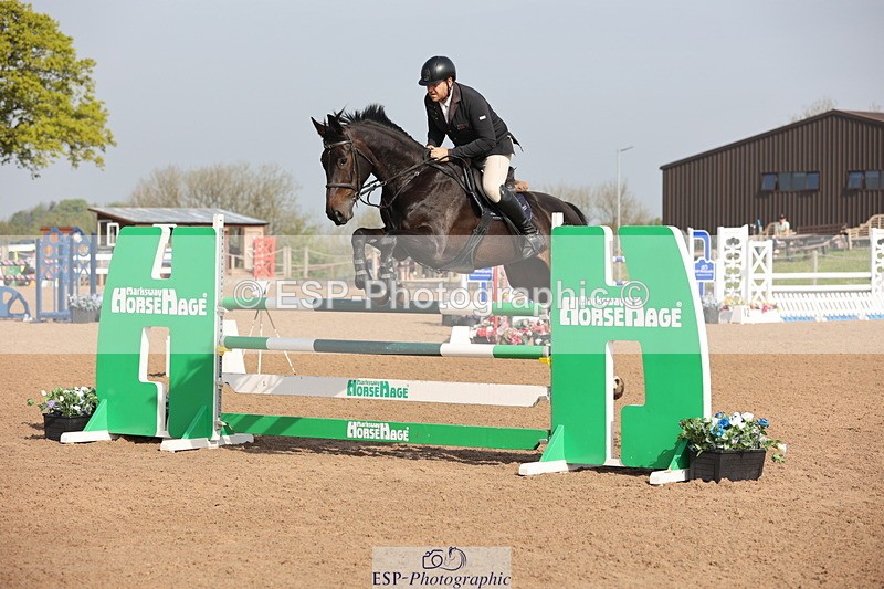 240511A-092347-11046 - Cls 32 Foxhunter