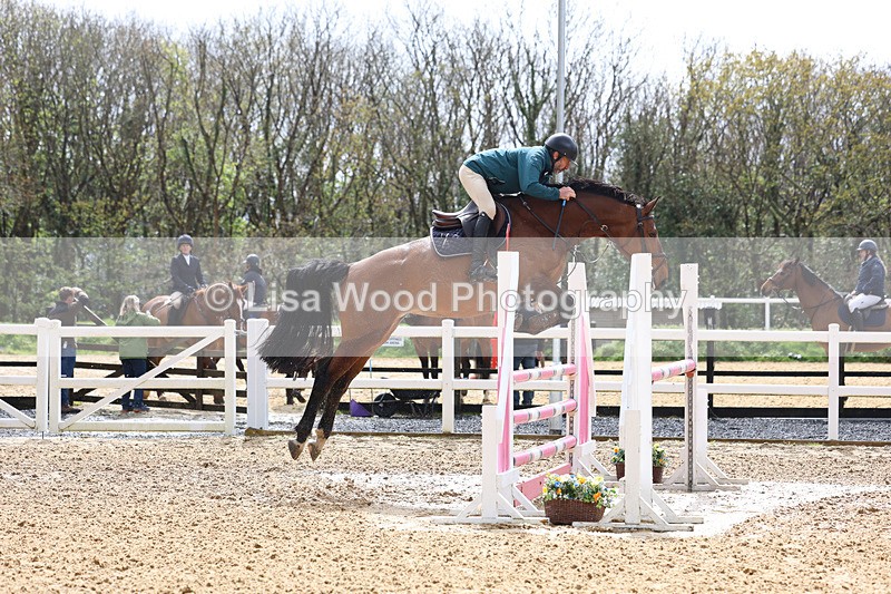 3E7A1725 - Class 7: Senior Newcomers/1.10m open