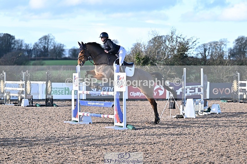 251203-125611-00591 - Cls 4 Newcomers and 1.10m Open