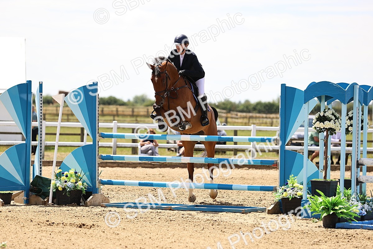 SBM_010345 - Class 9 - Senior Foxhunter - 1.20m Open