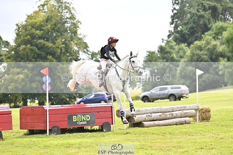 240825X-155806-36137 - 80cm XC 15.30 to 16.30