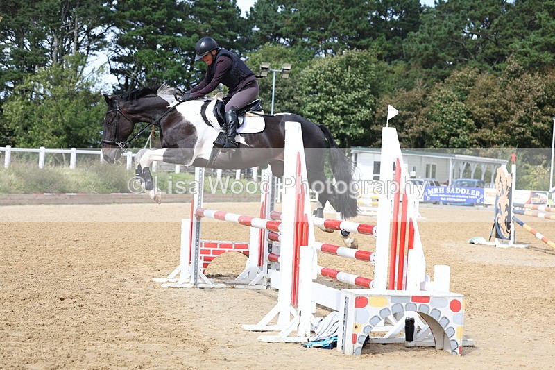 3E7A9727 - Class 10: Senior 95cm open