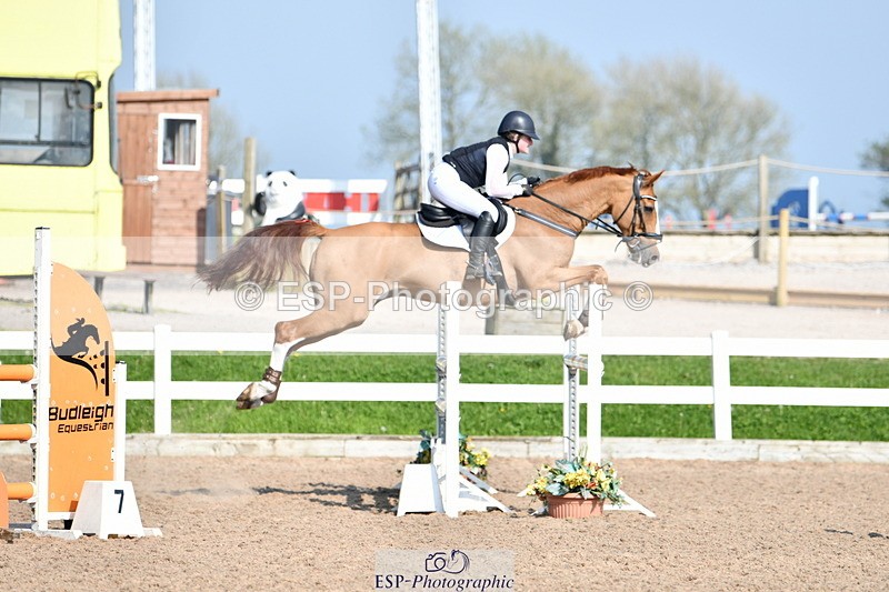 240512A-165401-19898 - Cls 44 1.05m National Am Quali