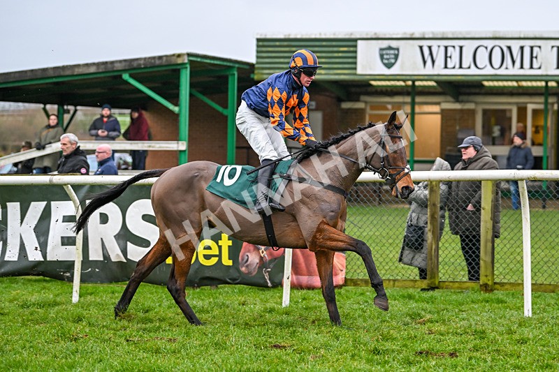 110124-Race 3-Time For A Pint-2490 - Race 3