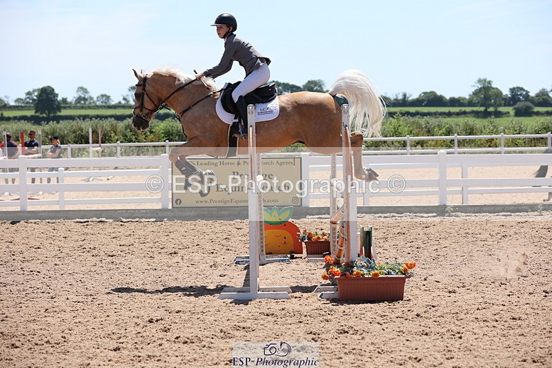 240629A-140035-06645 - Cls 19 Foxhunter and 1.10m Open