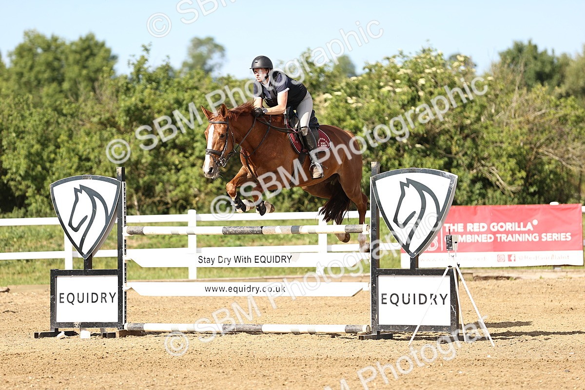 SBM_003071 - Class 5 - Senior Foxhunter - 1.20m