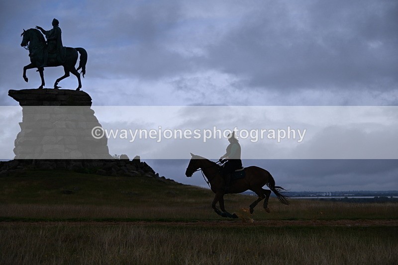 DSC_3752 - Time at Statue 13:51 to 14:55