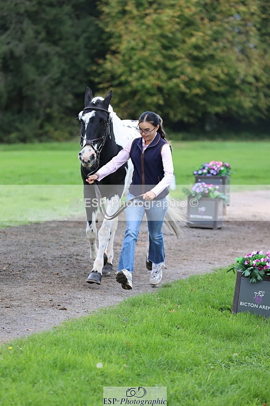 251026A-121651-26002 - H-607-Hannah.Bourgoine