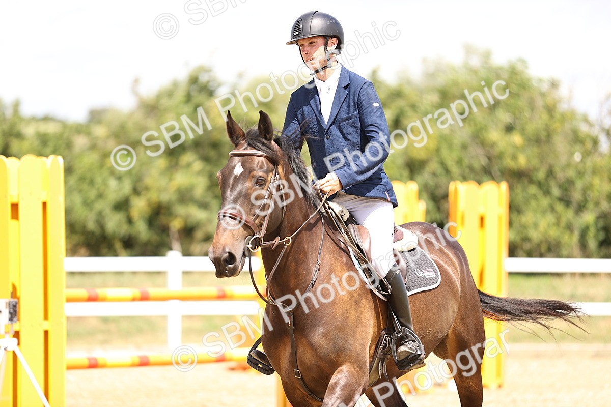 SBM_000925 - Class 5 - 1.05m Amateur Championship Qualifier