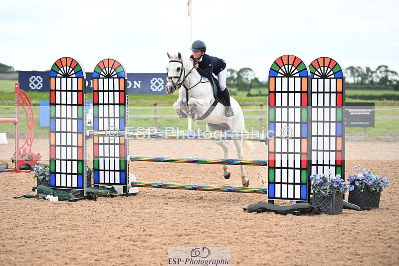 240630A-140503-13995 - Cls 25 HOYS 138cm Qualifier