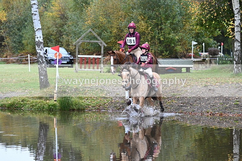 WJ7_2293 - 80cm Cam 2 Pairs Time 12:18 to 12:43