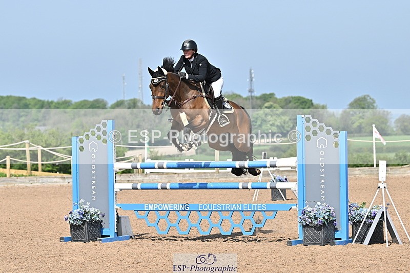 240509A-102419-00851 - Cls 8 Foxhunter