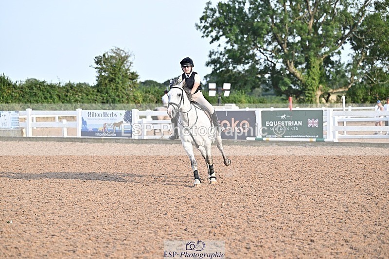 260714-191434-00517 - 90cm Classes