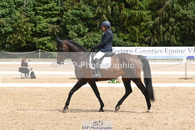 250720A-142457-11747 - 060-Anne.Shrubshall-Hfradin