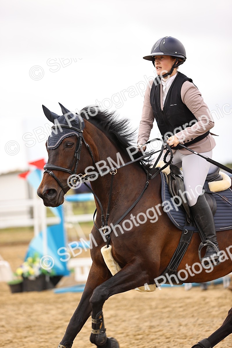 SBM_012969 - Class 13 - Senior British Novice - 90cm Open