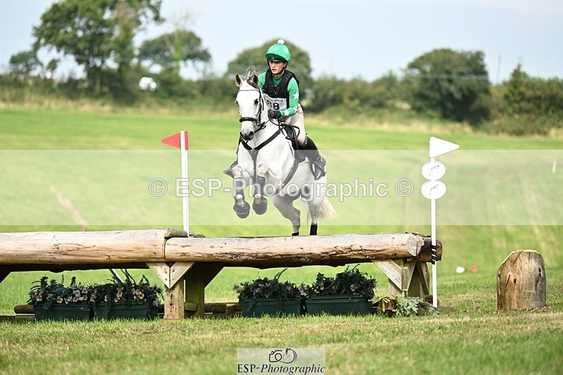 240831A-133413-02901 - 088-Milly.Meza-Bradford-HAZELROCK.SYMPHONY