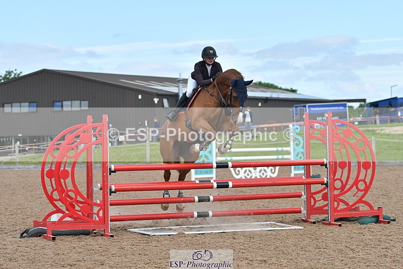 240609A-112654-04569 - Cls 17 Snr 1.05m Open