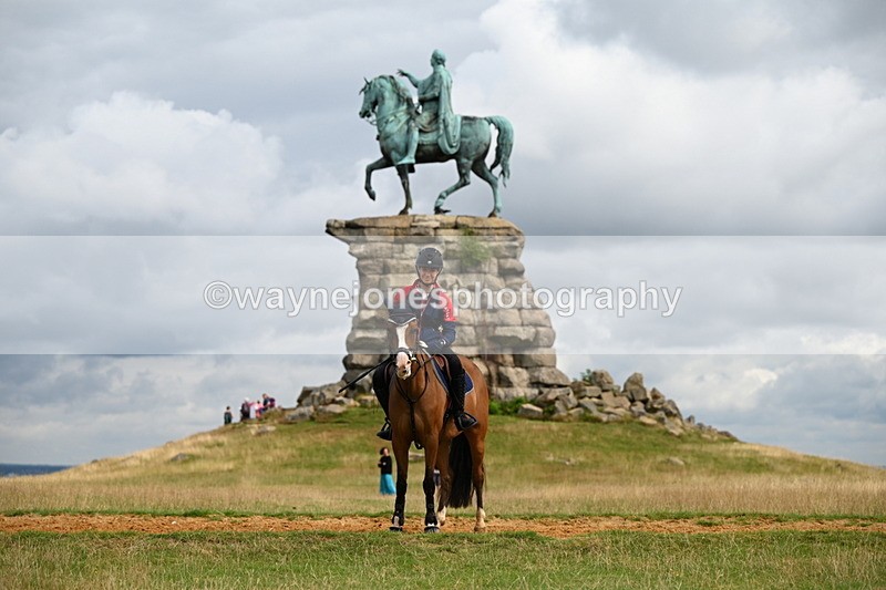 DSC_4386 - Time at Statue 09:50 to 11:09