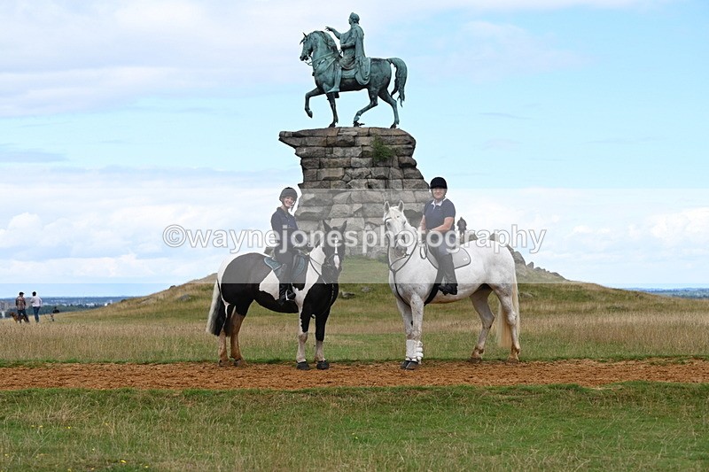 DSC_8589 - Time at Statue 13:52 to 14:33