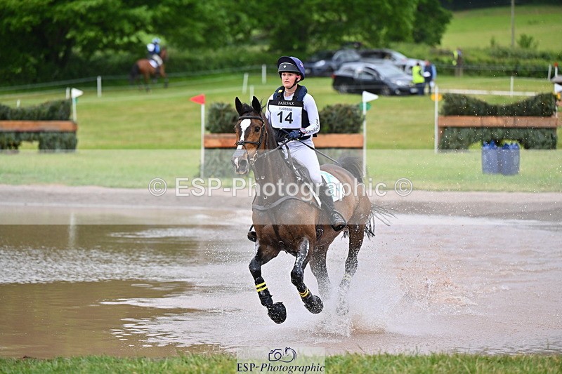 250524A-100104-08874 - A-014-Anna.Price-BLAKENEY.SURPRISE