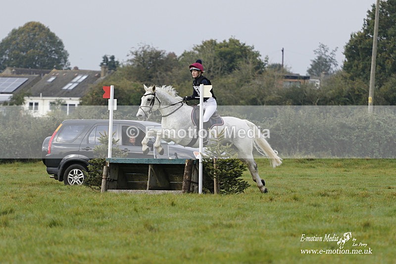  WWHT 171021 0860 - Open Novice (0.80m)  17/10/21