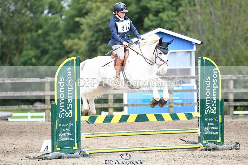 240825X-120643-32776 - 70cm SJ 11.40 to 12.30