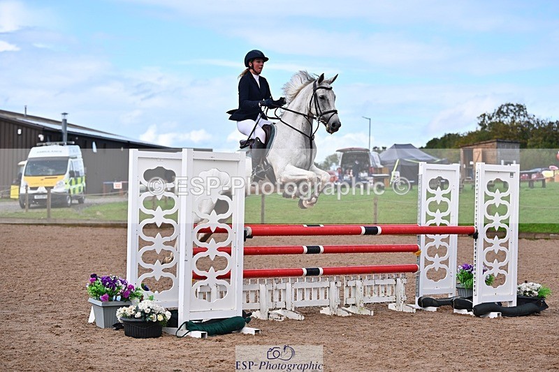 250912-160733-05357 - Cls 13 Snr 1.05m and 1.10m